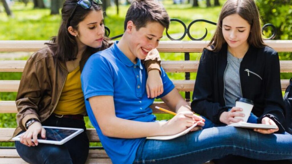 Top 10 Reasons to Join GoblueCC: Enhancing Your College Experience